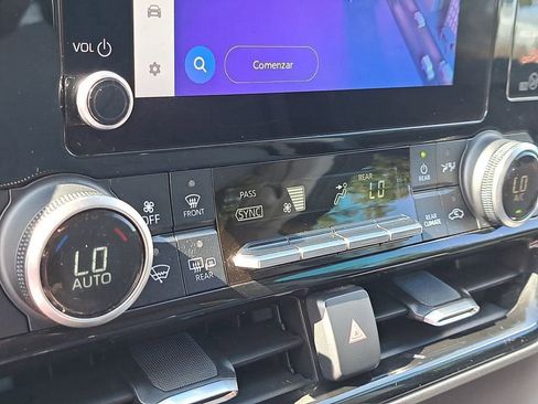 Certified 2024 Toyota Highlander LE image 25