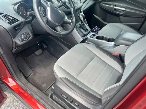 Used 2015 Ford Escape SE AWD/4WD image 5