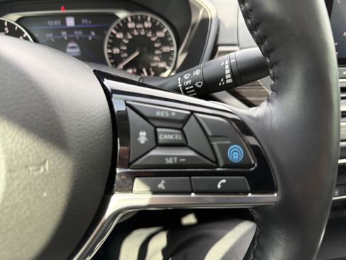 Used 2021 Nissan Altima 2.5 SL image 31