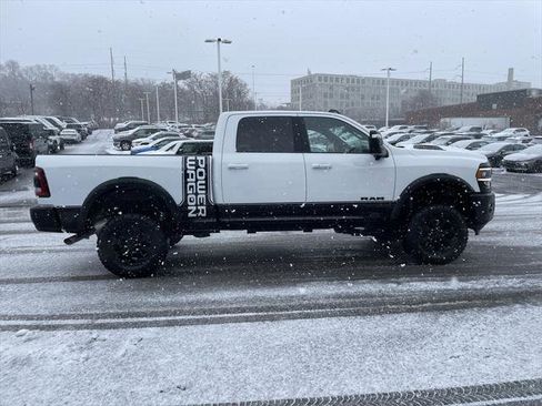 Certified 2024 RAM 2500 Power Wagon w/ Towing Technology Group image 7
