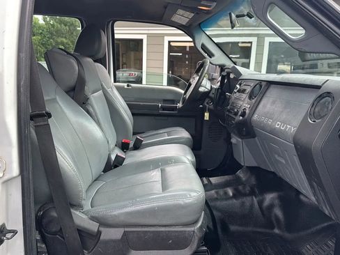 Used 2012 Ford F450 XL w/ PWR Equipment Group image 21