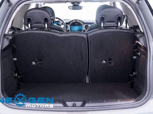 Used 2023 MINI Cooper 2-Door Hardtop image 39