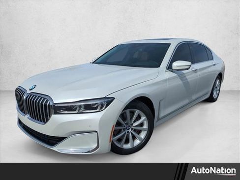 Used 2020 BMW 740i w/ Cold Weather Package image 1