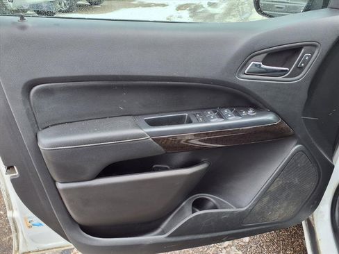 Used 2020 GMC Canyon SLE w/ SLE Convenience Package image 17