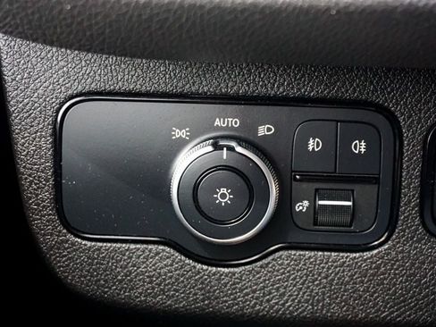 Used 2021 Mercedes-Benz Sprinter 3500 image 91