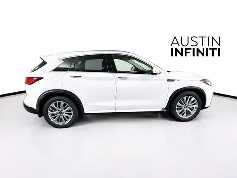 Certified 2023 INFINITI QX50 Luxe FWD image 10