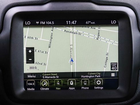 Used 2022 Jeep Renegade Sport w/ Sport Appearance Group image 16