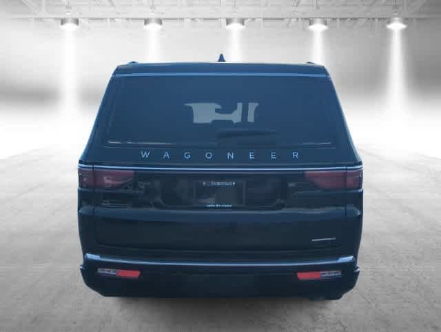 Certified 2024 Jeep Wagoneer L Series II w/ Flexible Seating Group AWD/4WD image 7