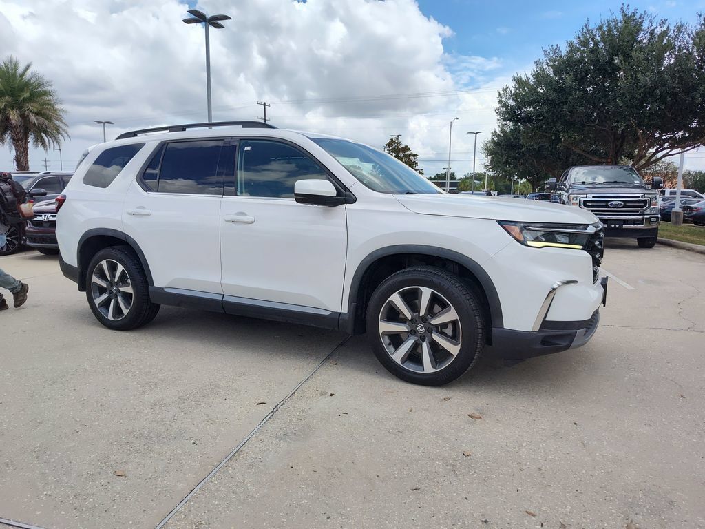 Used 2023 Honda Pilot Elite image 15