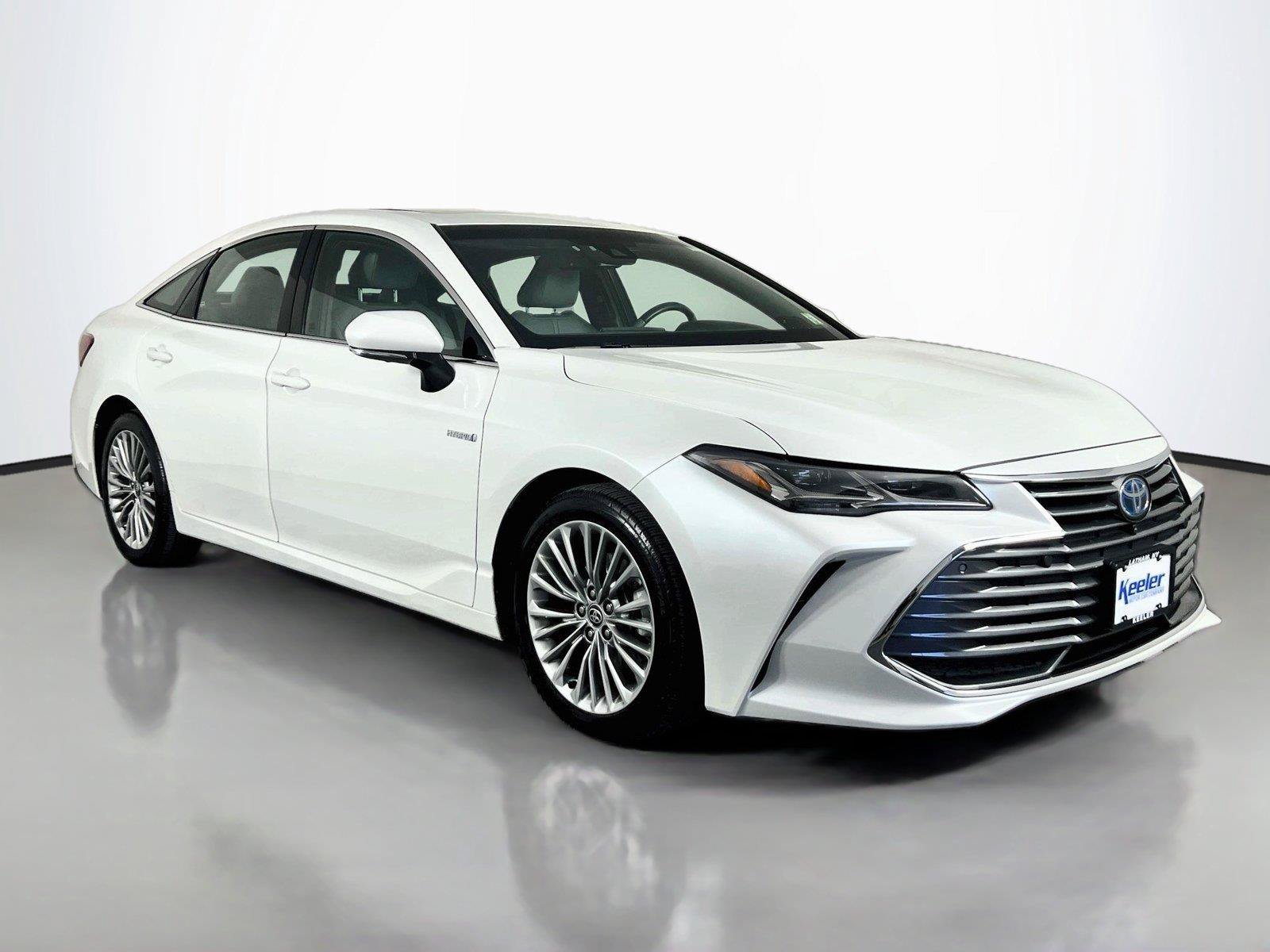 Used 2021 Toyota Avalon Limited w/ Advanced Safety Package FWD image 8