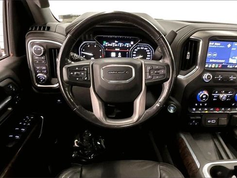 Used 2022 GMC Sierra 3500 Denali w/ Denali Ultimate Package image 5