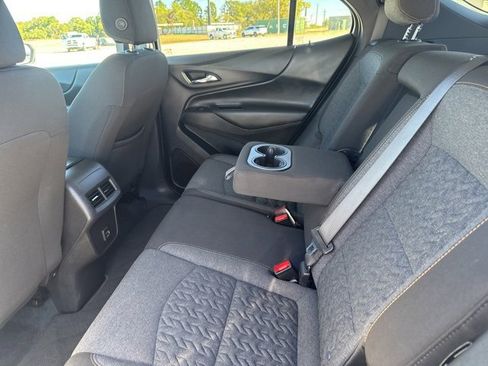 Used 2024 Chevrolet Equinox LT image 12