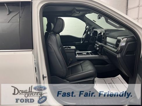 New 2025 Ford F350 Lariat w/ Lariat Ultimate Package image 39