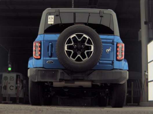 Used 2024 Ford Bronco Outer Banks AWD/4WD image 19