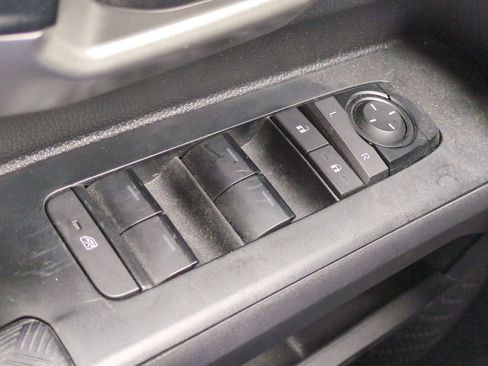 Used 2024 Toyota Tacoma TRD Off-Road image 22