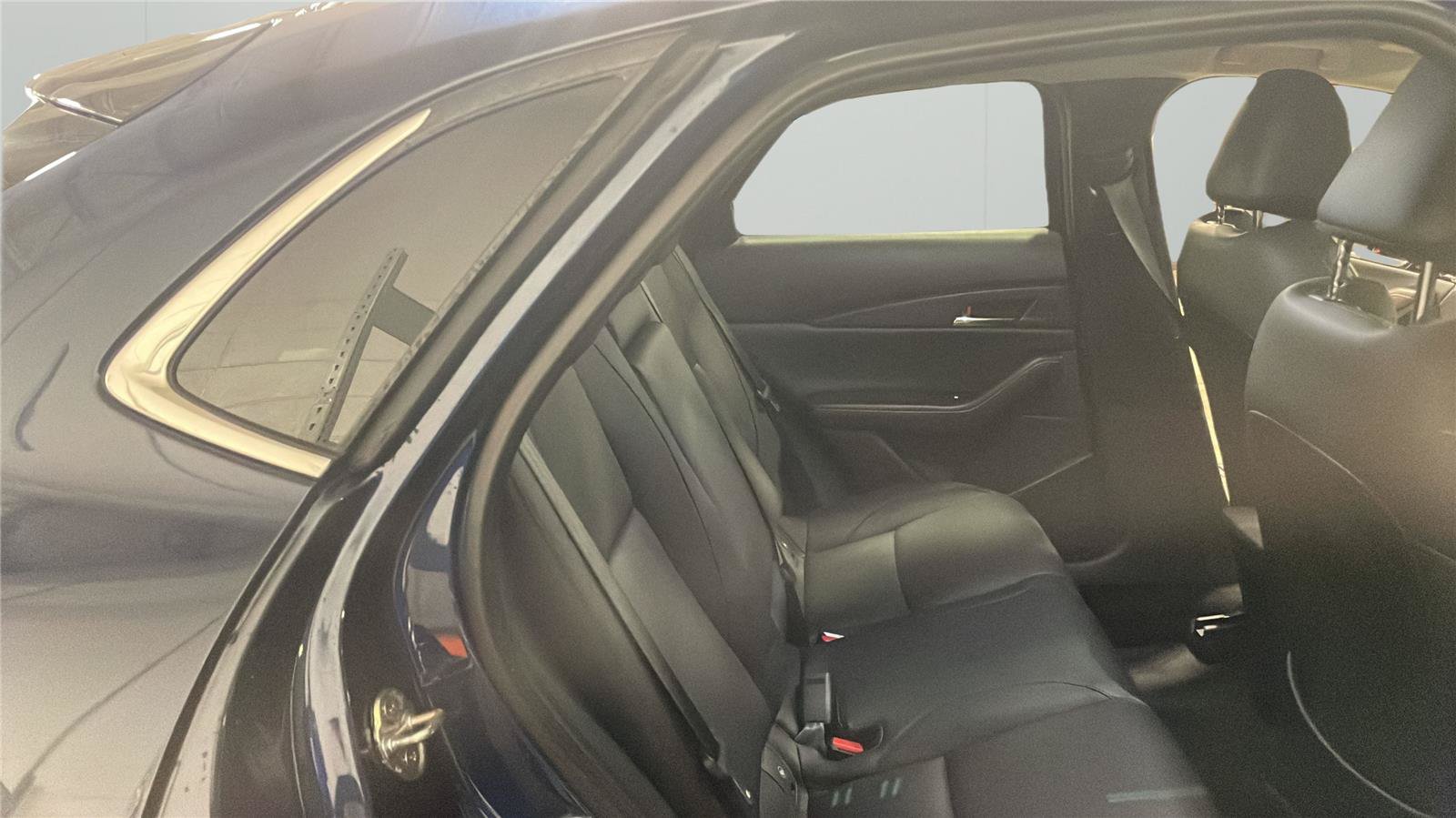 Used 2022 MAZDA CX-30 AWD 2.5 S w/ Premium Package image 13