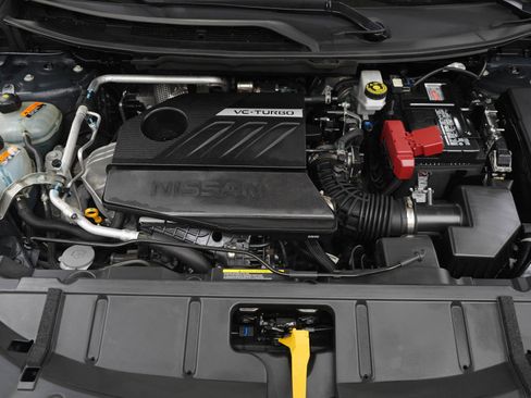 Used 2024 Nissan Rogue SV AWD/4WD image 32