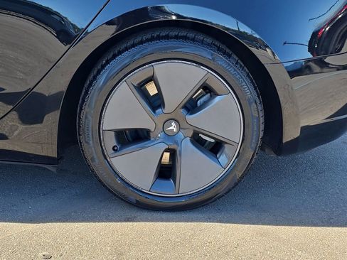 Used 2021 Tesla Model 3 Standard Range Plus image 37