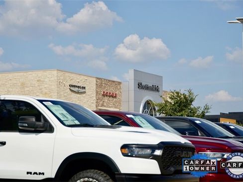 Used 2023 Toyota Corolla LE image 40