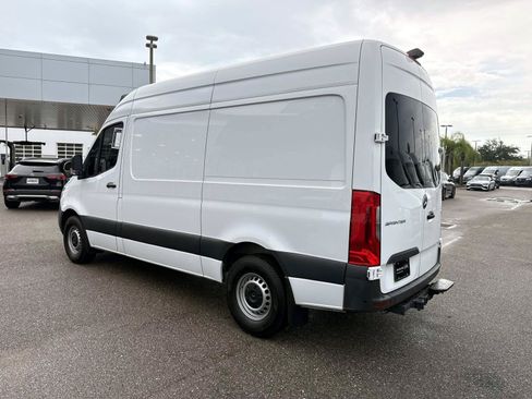 Certified 2022 Mercedes-Benz Sprinter 2500 image 3