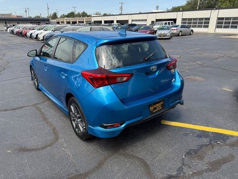 Used 2017 Toyota Corolla iM FWD image 4