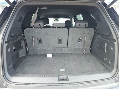 Used 2024 Chevrolet Traverse LT AWD/4WD image 15