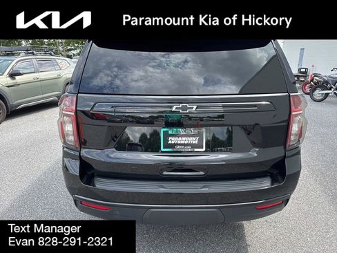Used 2023 Chevrolet Tahoe Z71 w/ Luxury Package AWD/4WD image 6