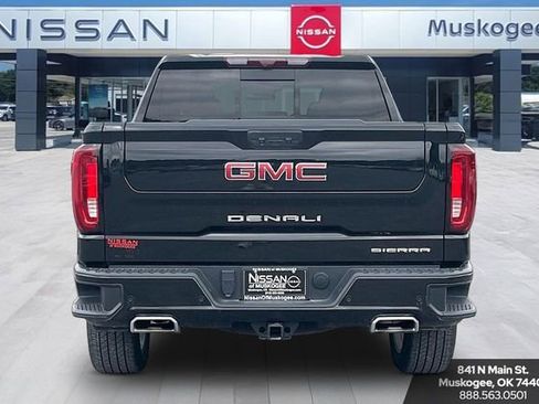 Used 2024 GMC Sierra 1500 Denali w/ Technology Package AWD/4WD image 6