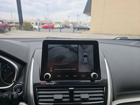 Used 2022 Mitsubishi Eclipse Cross SEL image 16