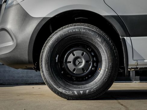 New 2026 Mercedes-Benz Sprinter 2500 image 4