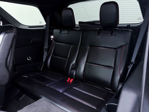 Used 2023 Ford Explorer ST-Line w/ Class IV Trailer Tow Package image 40