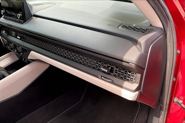 Certified 2025 Honda Accord SE image 28