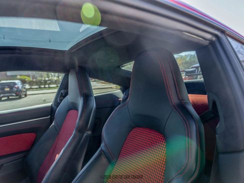 Used 2021 Porsche 911 Turbo S image 31