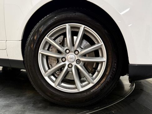 Used 2019 Land Rover Range Rover AWD/4WD image 10