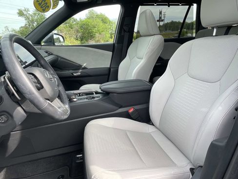 Used 2025 Lexus TX 350 AWD w/ Technology Package image 19