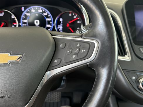 Used 2022 Chevrolet Malibu Premier FWD image 13