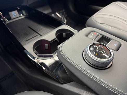 Certified 2021 Ford Mustang Mach-E Premium AWD/4WD image 19