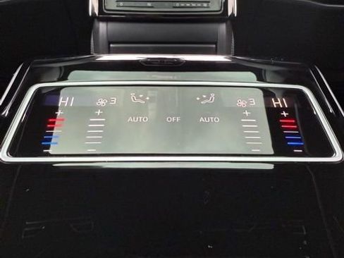 Used 2023 Audi S8 w/ S8 Executive Package image 29