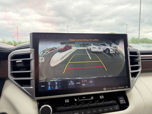 Used 2024 Toyota Sequoia Capstone image 18