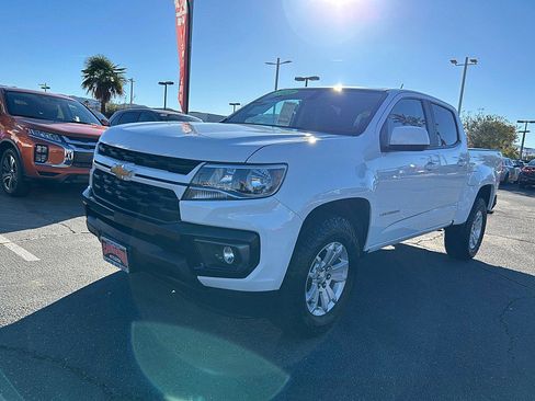 Used 2022 Chevrolet Colorado LT w/ LT Convenience Package image 2