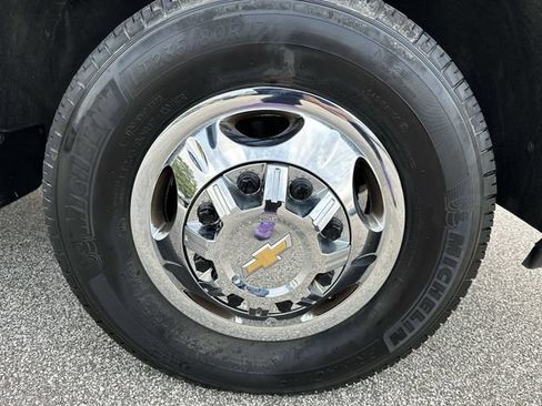 Used 2025 Chevrolet Silverado 3500 LT w/ All Star Edition AWD/4WD image 21