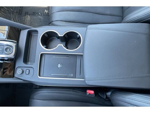 Certified 2026 Acura MDX SH-AWD image 32