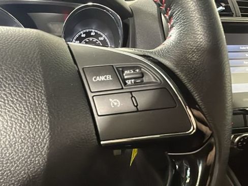 Used 2024 Mitsubishi Outlander Sport LE AWD/4WD image 16
