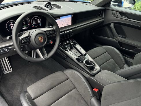 Certified 2025 Porsche 911 Carrera 4 GTS image 4