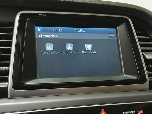 Used 2018 Hyundai Sonata SE FWD image 20