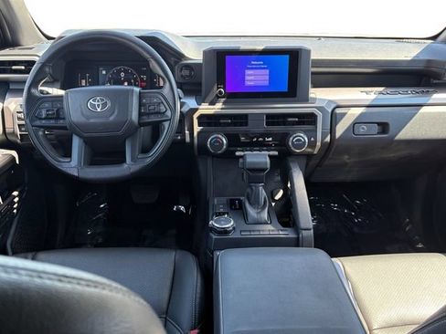 Used 2024 Toyota Tacoma SR5 AWD/4WD image 14