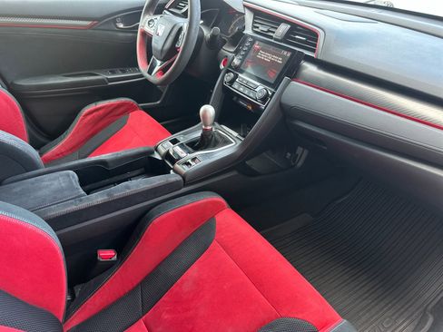 Used 2020 Honda Civic Type R image 15
