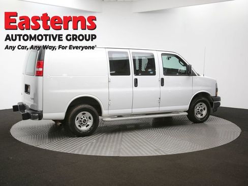 Used 2020 GMC Savana 2500 w/ Driver Convenience Package RWD image 38