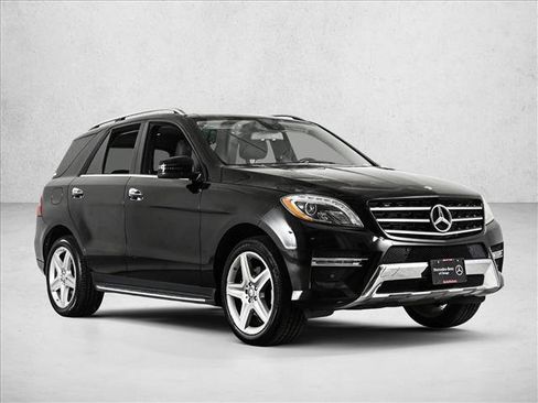 Used 2015 Mercedes-Benz ML 400 4MATIC image 11