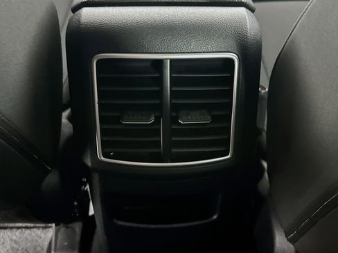 Used 2025 Kia Sportage LX image 25